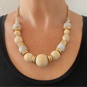 Banana Republic statement necklace